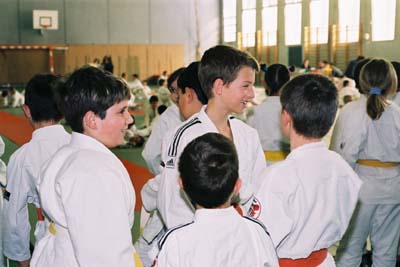 img008